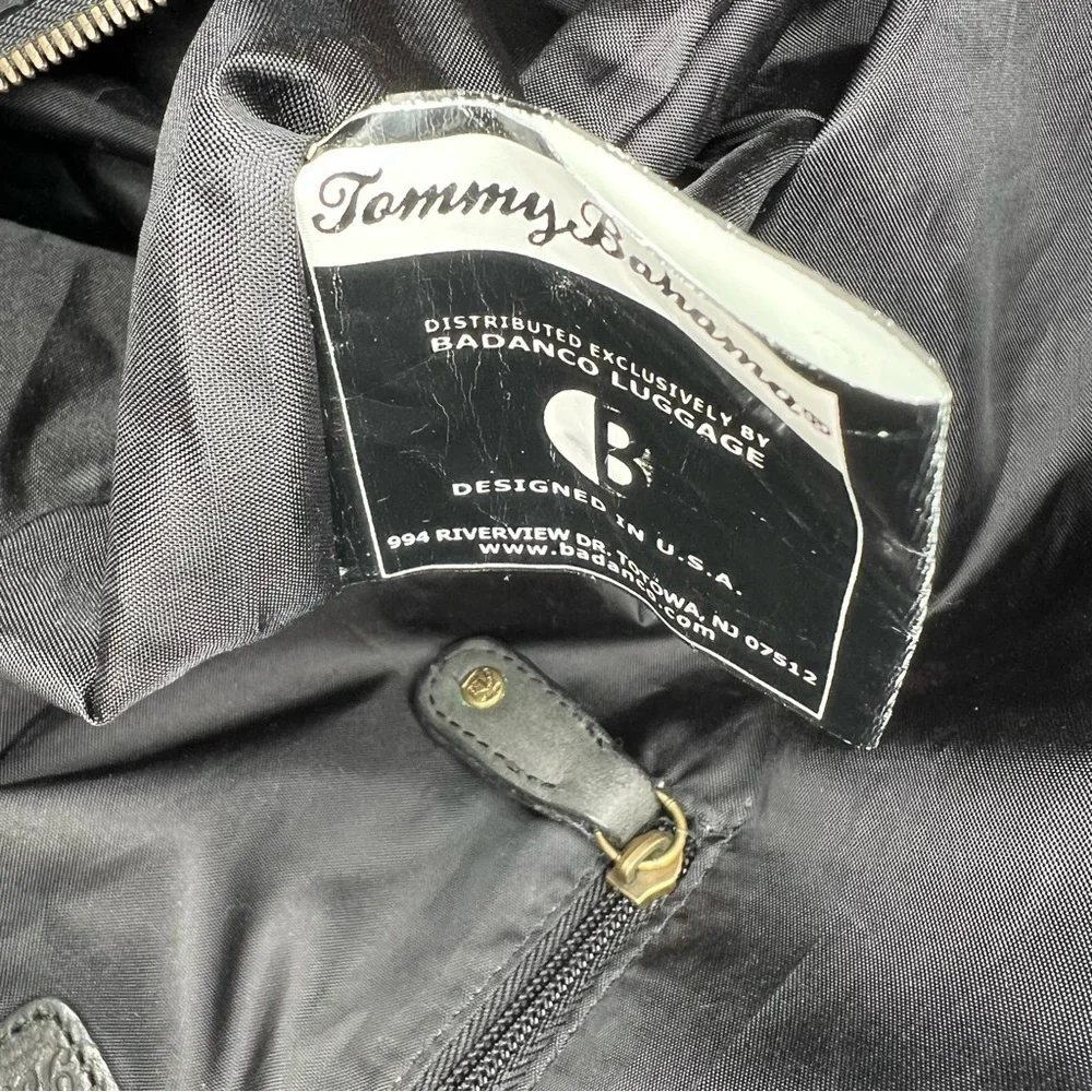 Tommy Bahama Large Black Duffle Bag, Shoulder Strap Top Handles Leather Accents